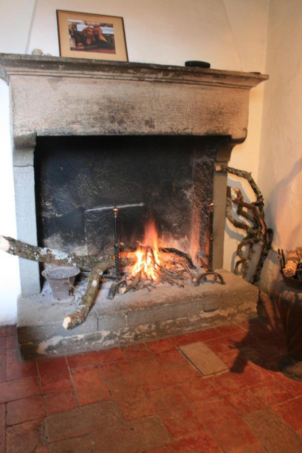 ホテル La Torre Di Pieve ピエーヴェ・サント・ステーファノ エクステリア 写真