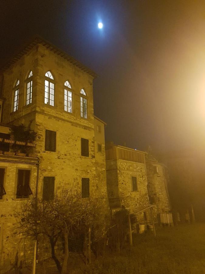 ホテル La Torre Di Pieve ピエーヴェ・サント・ステーファノ エクステリア 写真